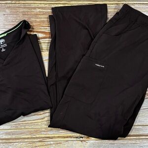 Healing Hands Dark Brown Women’s Scrub Set